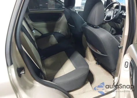 2007 Ford Escape Xlt из США, поврежденный, VIN 1FMYU03107KB18622